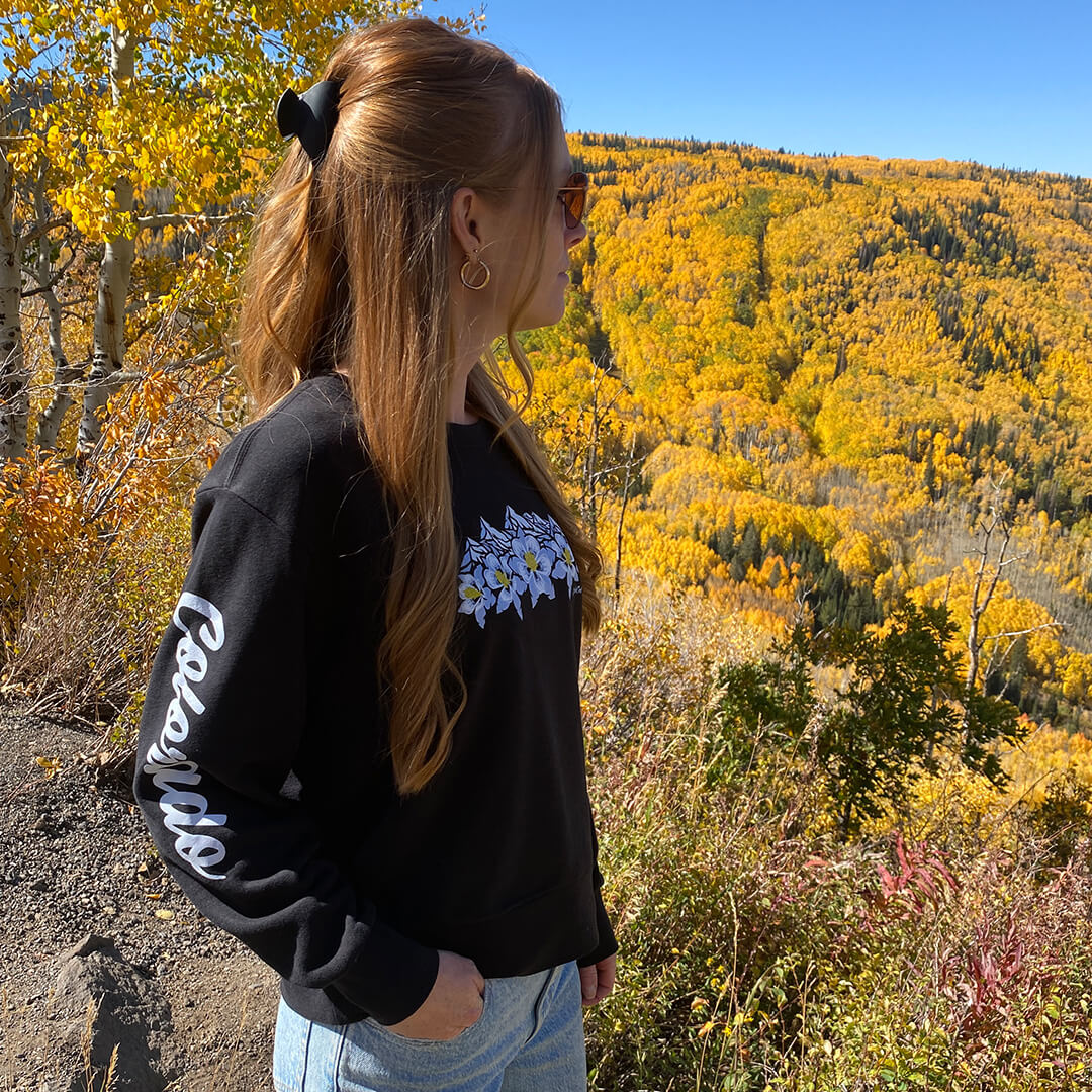 Floral Range - Sweatshirt - Black - Womens