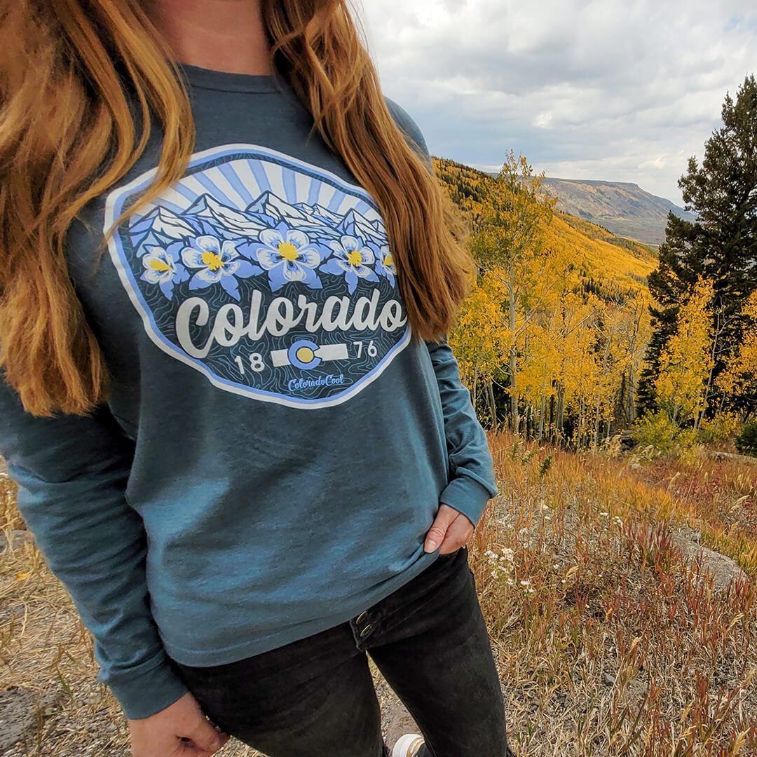 Mountain Bloom Long Sleeve T-Shirt - Indigo