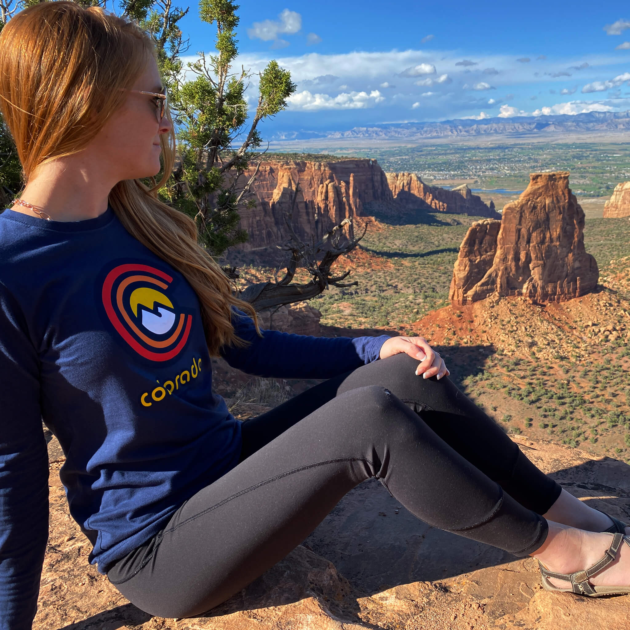 Far Out Women's Long Sleeve T-Shirt - Navy
