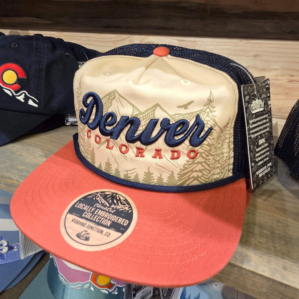 Draft - Denver - Sketched Landscape Hat - Flat - Beige/Red